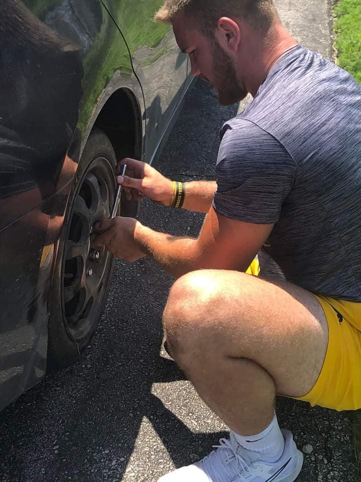 Zach Twedt rescue on interstate